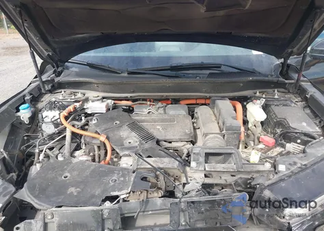 2023 Honda Cr-V Hybrid Sport from USA, damaged, VIN 7FARS5H59PE006460